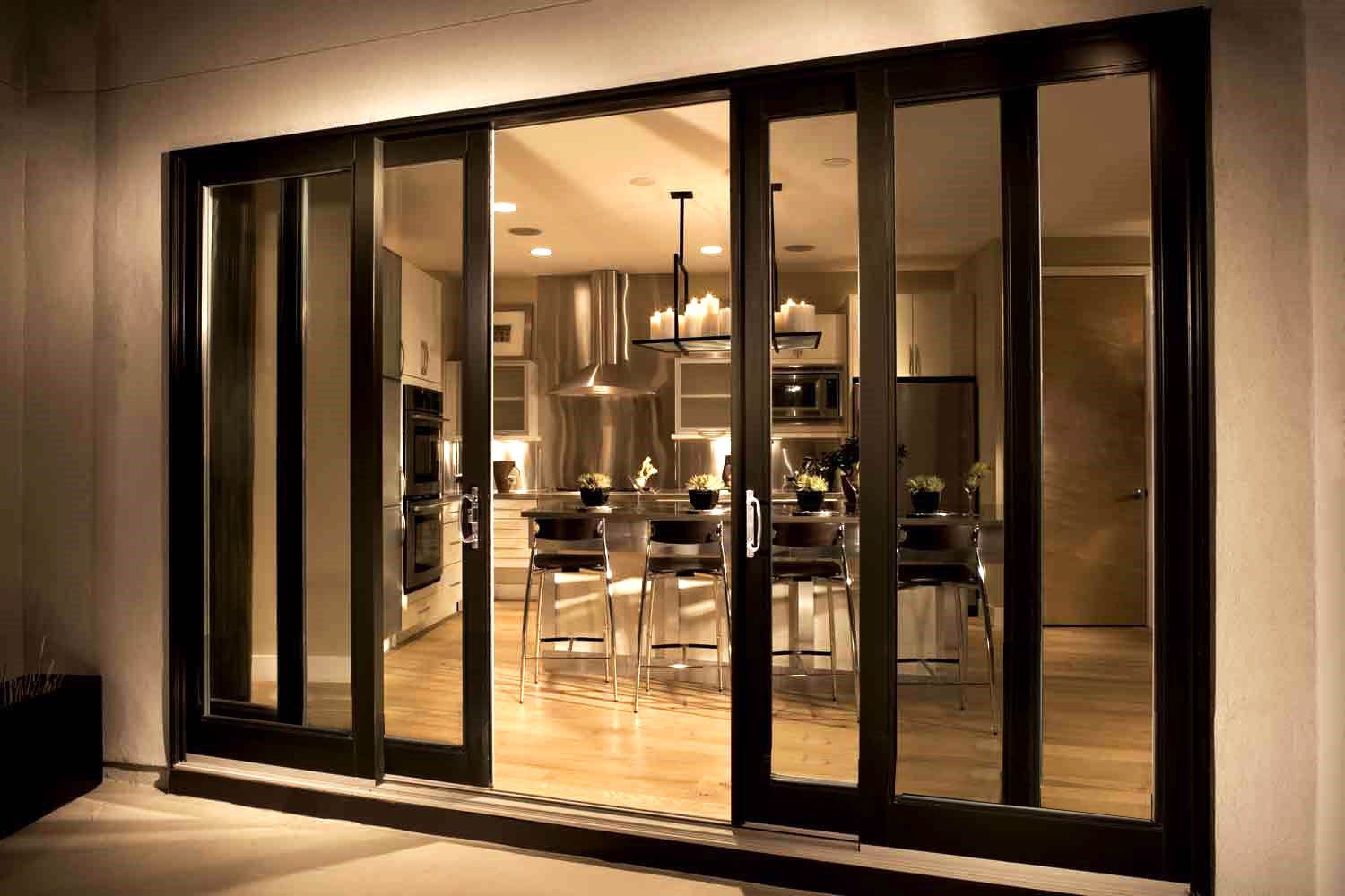 Aluminium sliding window system with slim sightlines