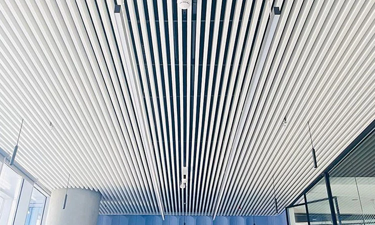 Precision aluminium strips and flat bars